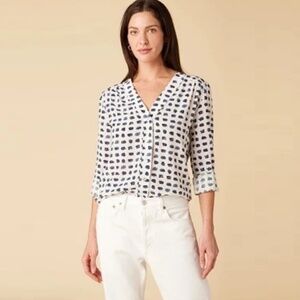 NWT Amour Vert Kaya Washable Silk Blouse, white and blue polka dot, size Medium
